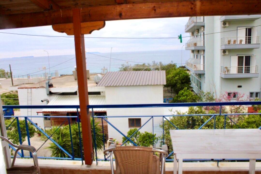Hotel Portokali Himare Exteriör bild