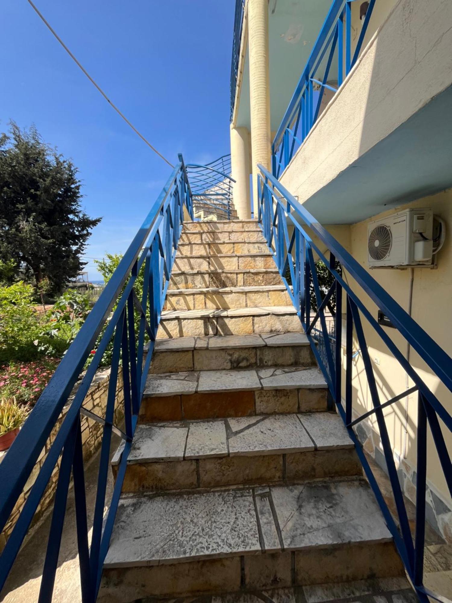 Hotel Portokali Himare Exteriör bild