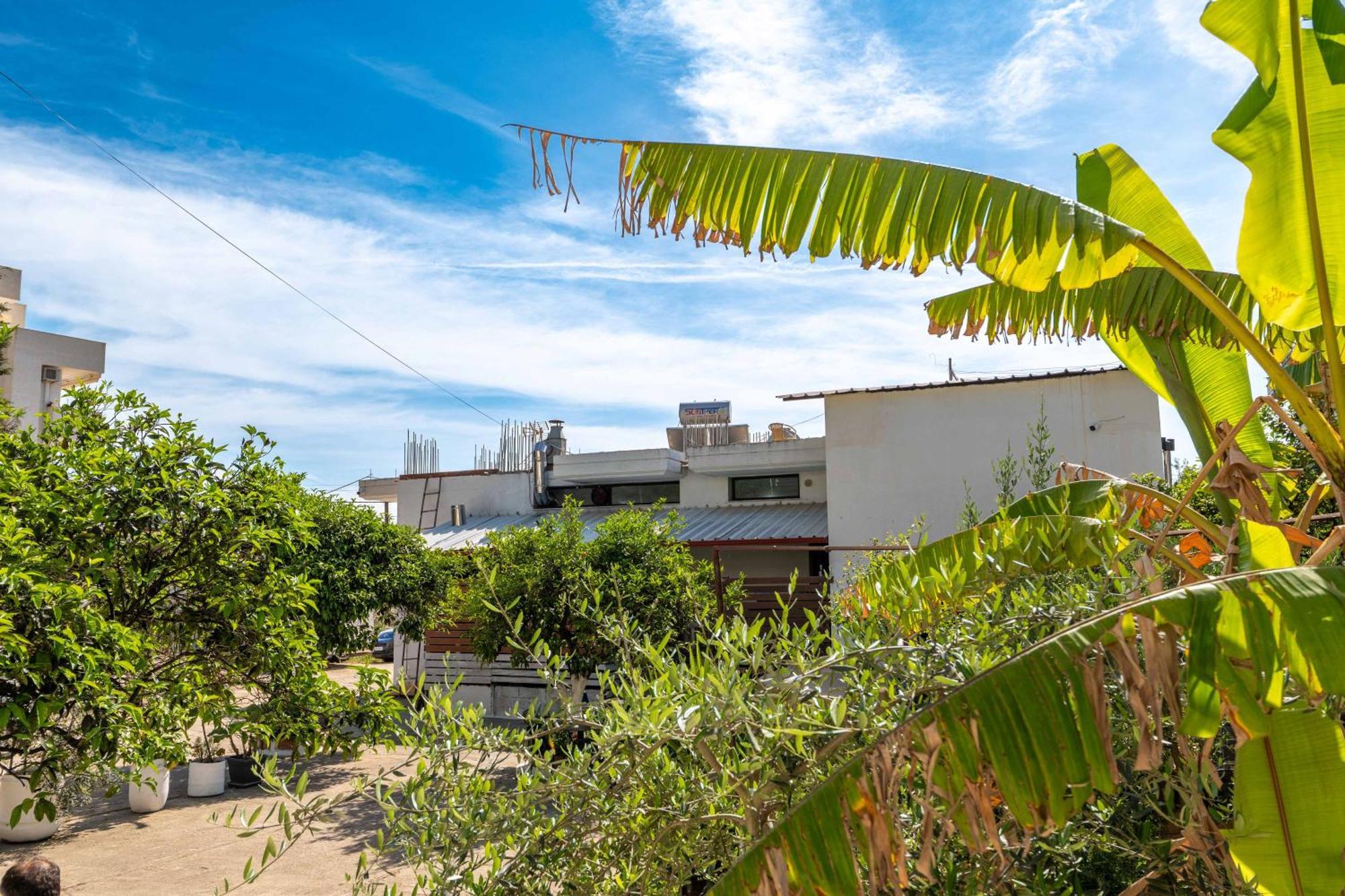 Hotel Portokali Himare Exteriör bild