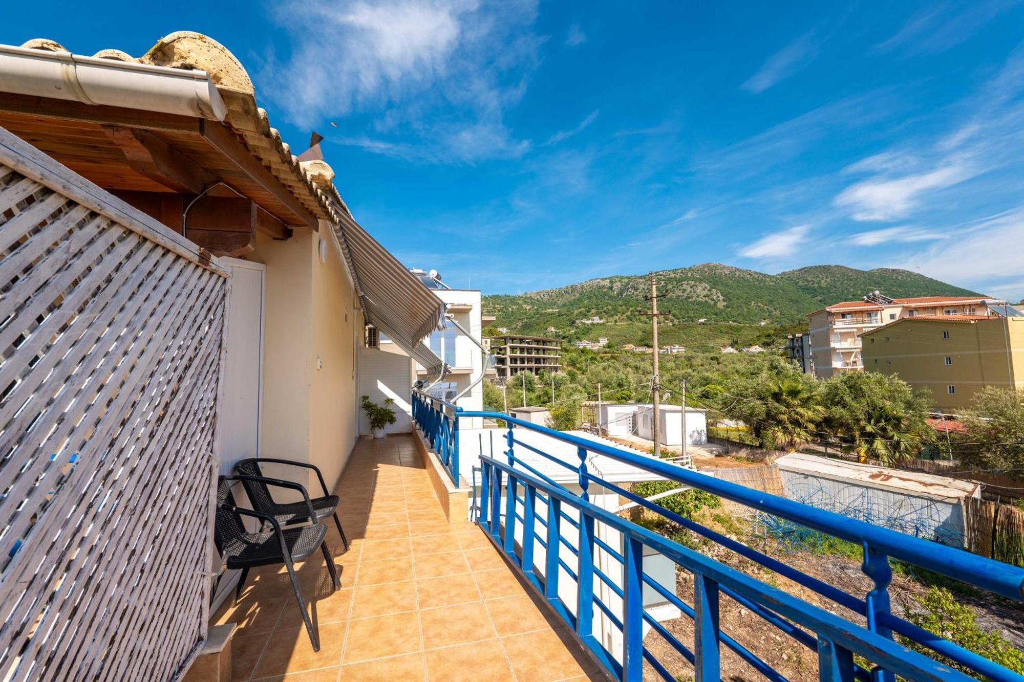 Hotel Portokali Himare Exteriör bild